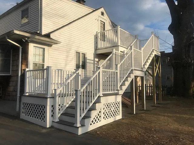 3 bed, 1200 sqft, $3,500 — Photo 2