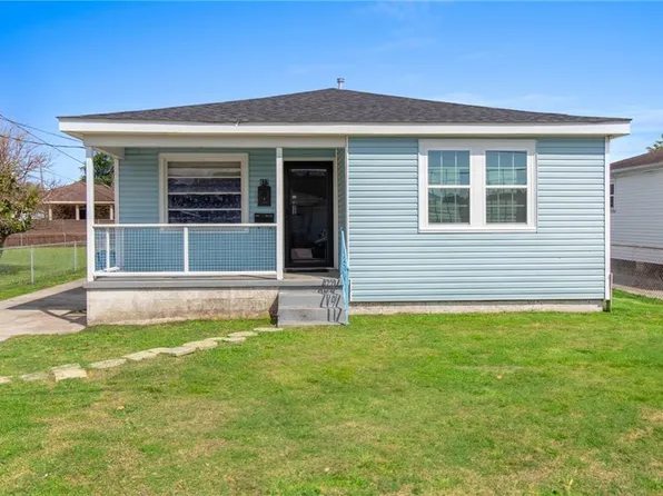 837 Avenue F, Westwego, LA 70094