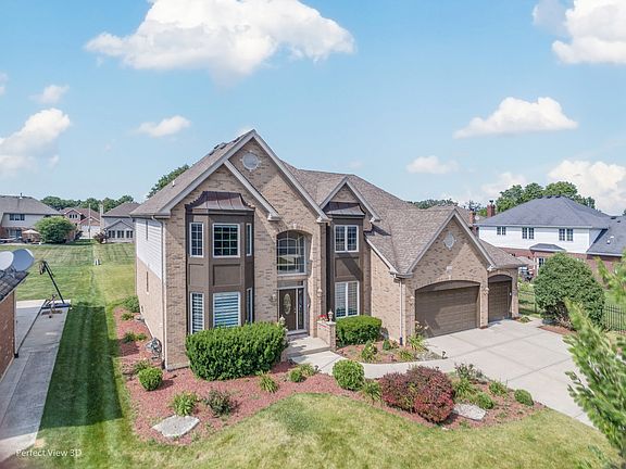2nd image of 10434 Buck Dr