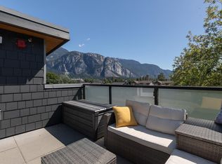 38447 Buckley Ave #3, Squamish, BC V8B 1C6
