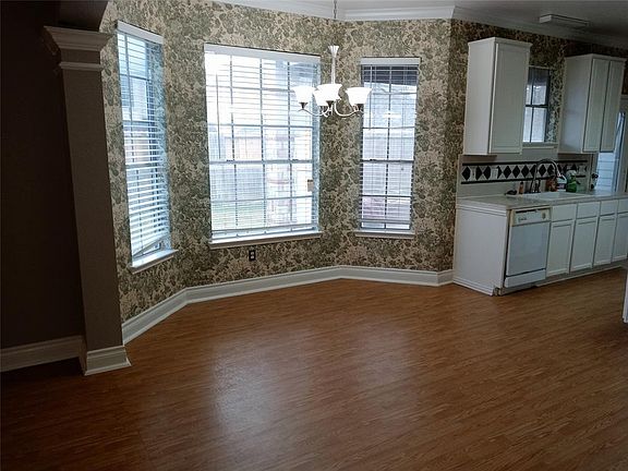 5th image of 14927 Sawtooth Oak Dr