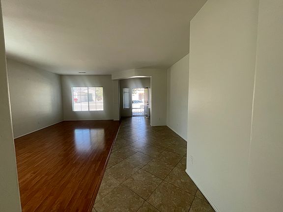 Formal living & dinning room