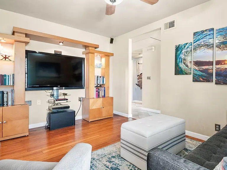 21111 Barbados Cir — Photo 6