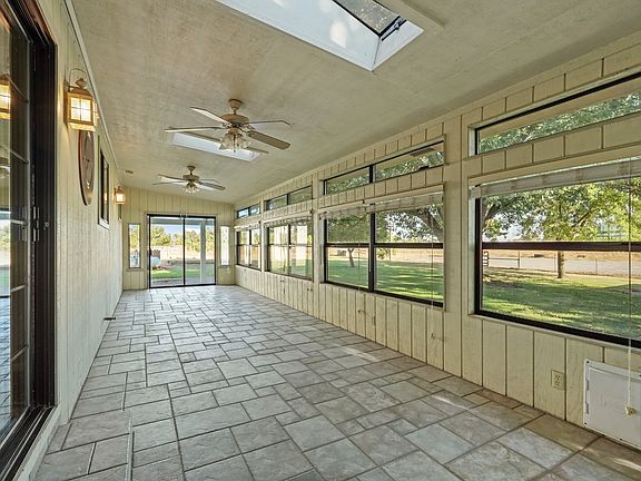 5th image of 27741 Sowles Rd