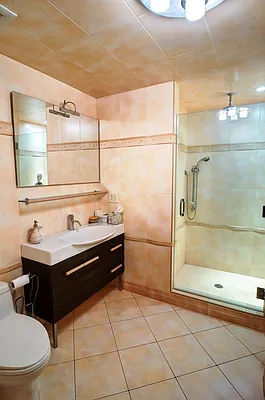 Sold by City Express Realty LLC | media 16