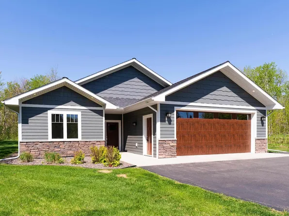 4217 Lavaque Rd, Hermantown, MN 55811