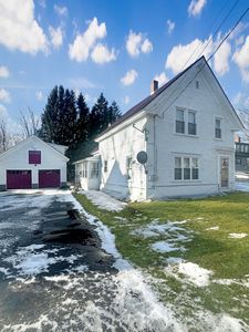 98 North Street, Dover Foxcroft, ME, 04426