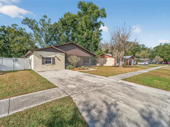 632 Swiss Dr, Lakeland, FL 33810
