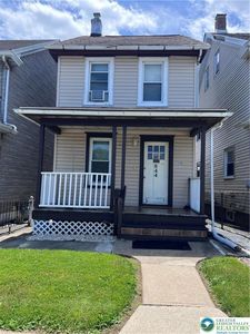 844 Kossuth St, Freemansburg, PA, 18017