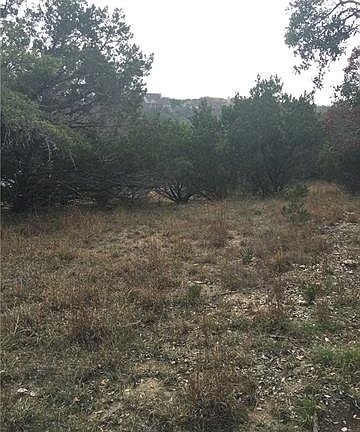 3rd image of 2218 Comal Spgs