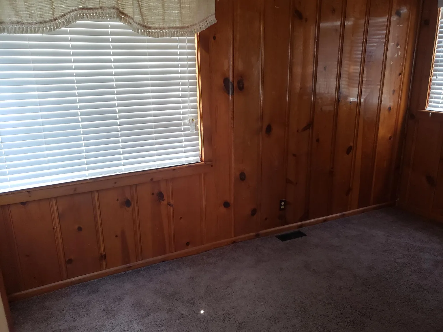 3 bed, 1801 sqft, $1,175 — Photo 3