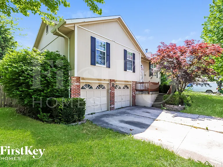 211 Apple Blossom Ln — Photo 2