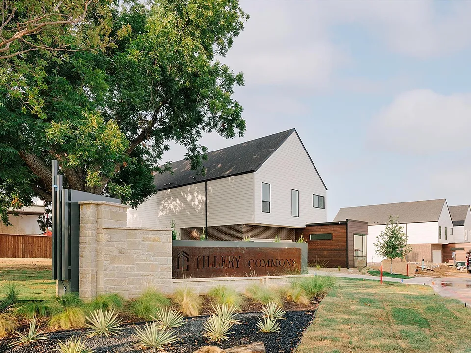 320 Tillery Cir