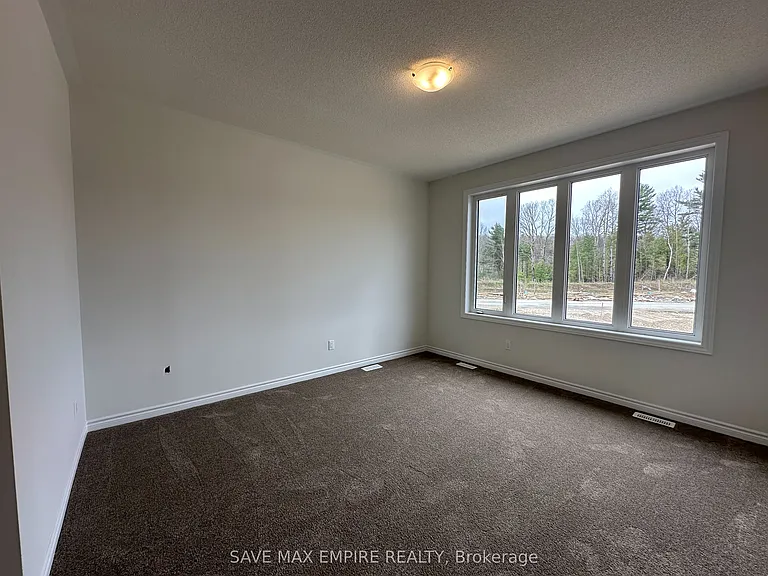 3 Tran St — Photo 14