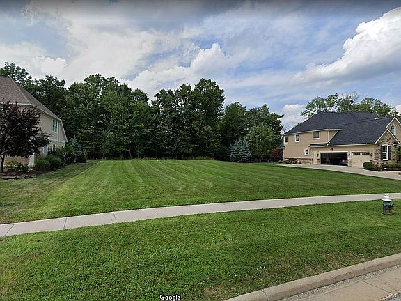 3rd image of 14356 Castlereagh Ln