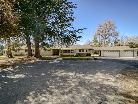 2nd image of 10046 Cow Creek Dr