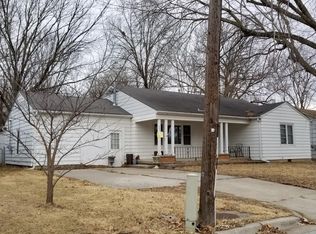 406 N Mulberry St, Warrensburg, MO 64093