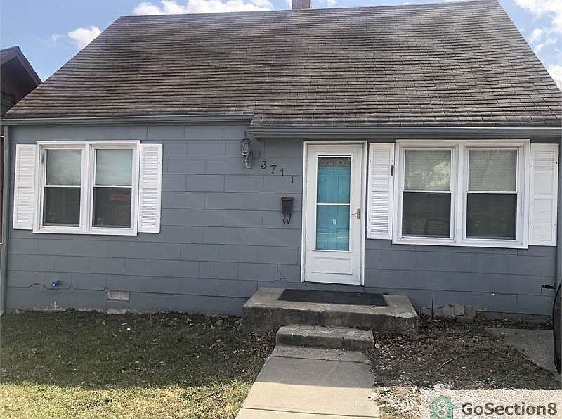 1st image of 3711 E Gregory Blvd #1