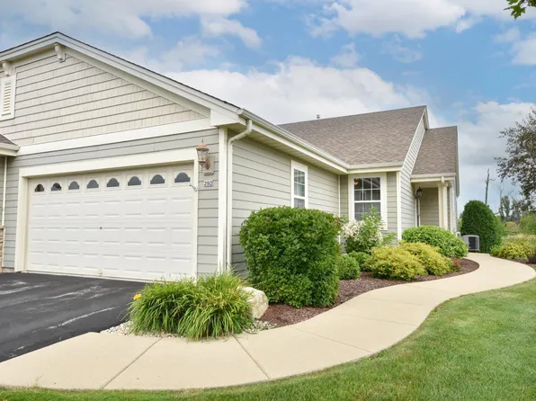 292 Wildflower CIRCLE, Port Washington, WI 53074