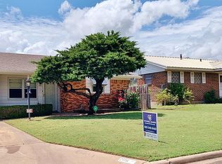 706 NW 57th St, Lawton, OK 73505