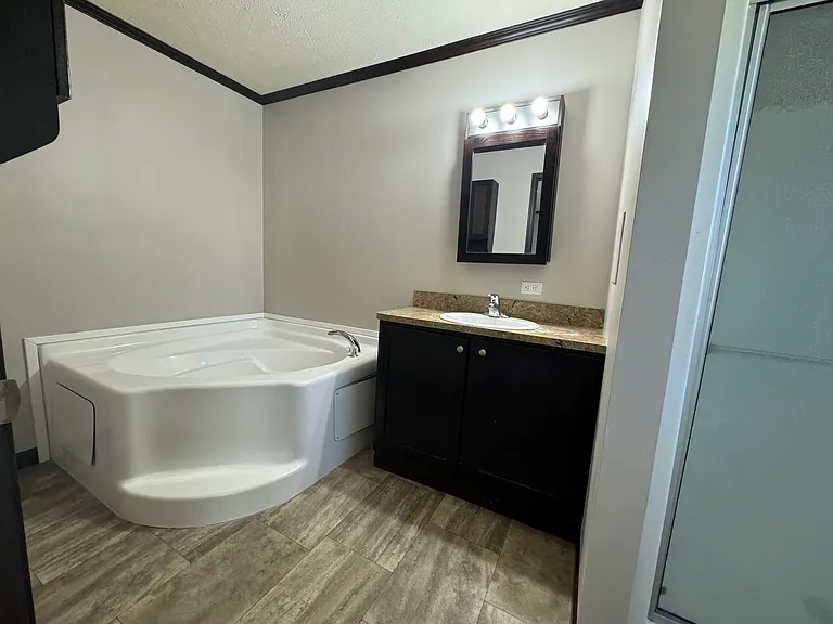 Brookside Manor — Photo 82