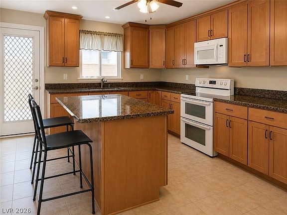 2nd image of 231 Princess Ann Ct