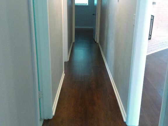 Hallway to bedrooms