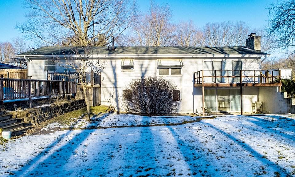 1st image of 60385 Pembrook Ln