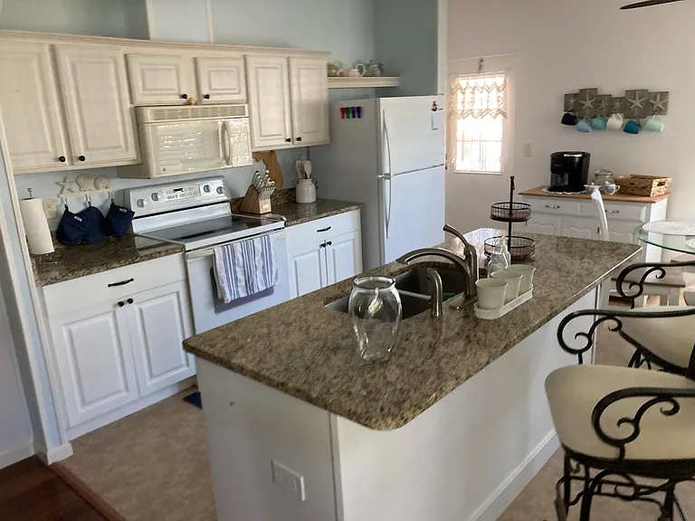 12131 Live Oak Dr — Photo 12