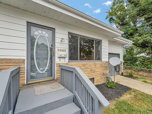 5th image of 2050 Floral Ave
