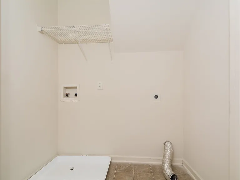 222 Timber Mdw — Photo 17