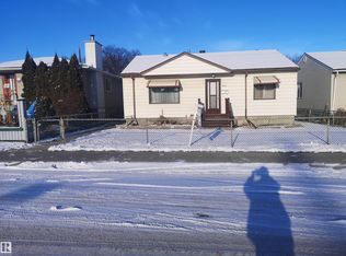 9636 63rd Ave NW, Edmonton, AB T6E0G5