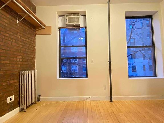 4th image of 323 W 30th St APT 3F