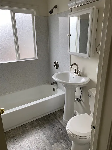 2 bed, 900 sqft, $2,650 — Photo 4