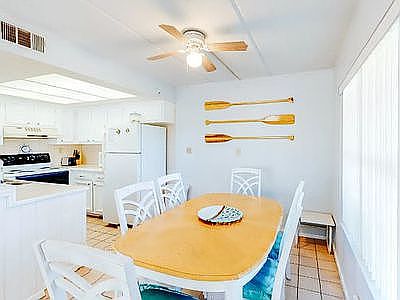 5th image of 115 E Amberjack St #109