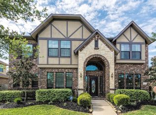 12910 Southern Ridge Dr, Pearland, TX 77584