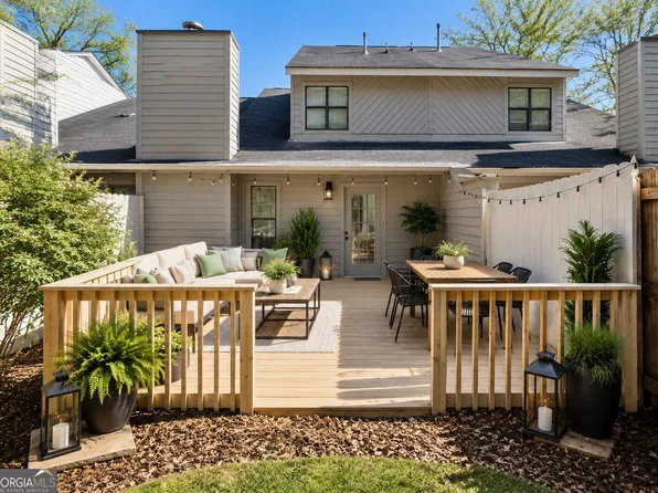 1124 Creatwood Pl SE, Smyrna, GA 30080