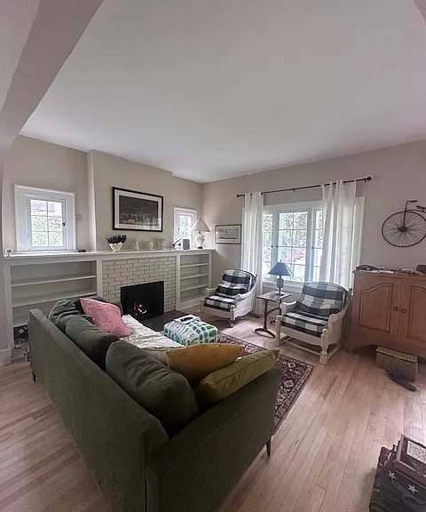 734 2nd St E — Photo 8