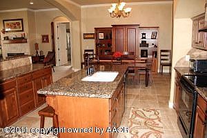 4th image of 7718 Garden Way Dr