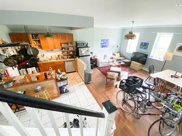 246 Monroe St Floor 2, Brooklyn, NY 11216