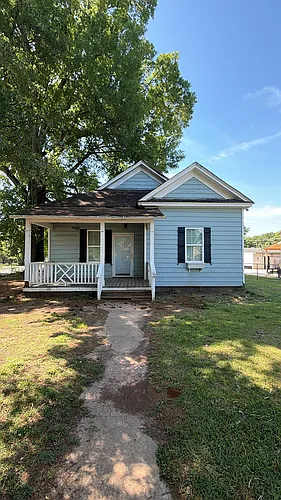 12 Puritan St Photo 1