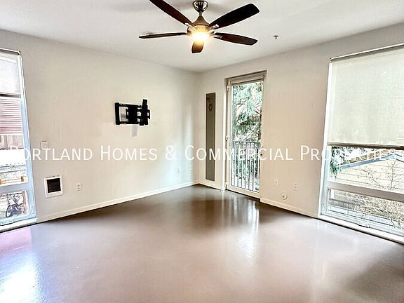 4th image of 4010 SE Division St APT 3A