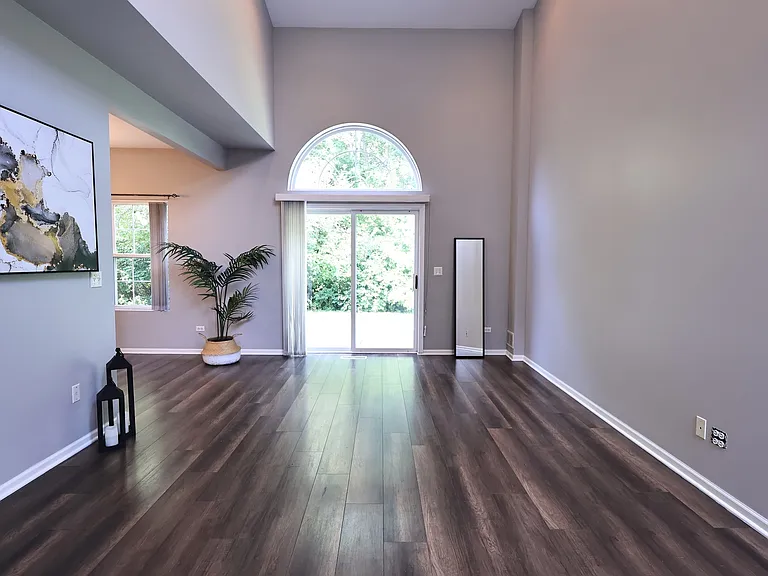 2607 Oak Tree Ln #2607 — Photo 5