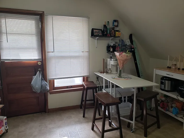 815 E Johnson St #5 — Photo 8