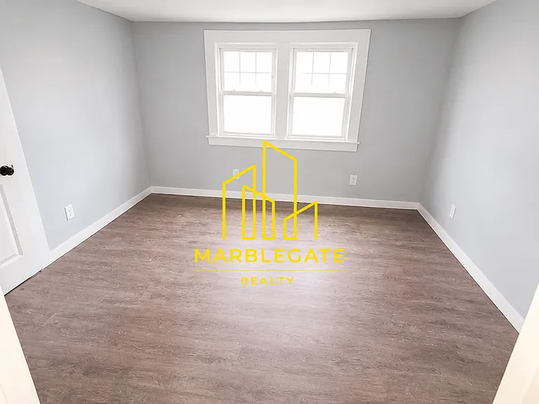 145 Vermont Ave #33 — Photo 3