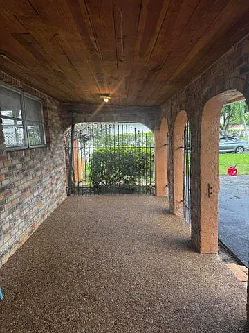 5 bed, 3209 sqft, $5,000 — Photo 3