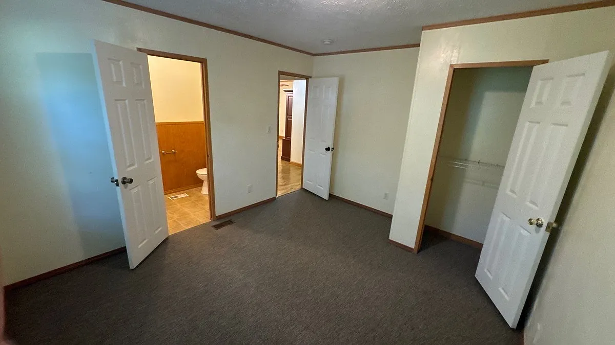 Building Photo - 629 Gunters Hill Rd #B