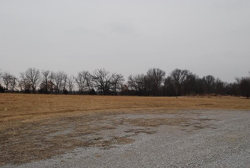 2nd image of 15437 S 2763 Rd