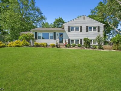 11 Circle Rd, Florham Park, NJ, 07932
