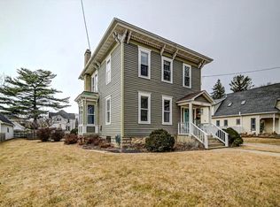 126 N Prairie St, Stoughton, WI 53589